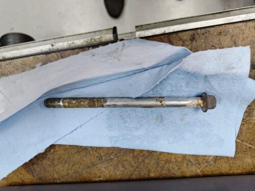 【整備日誌】さび付きがある、フロントアクスルシャフト