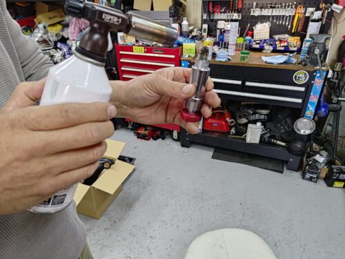 バーナーによるカブリ解消作業