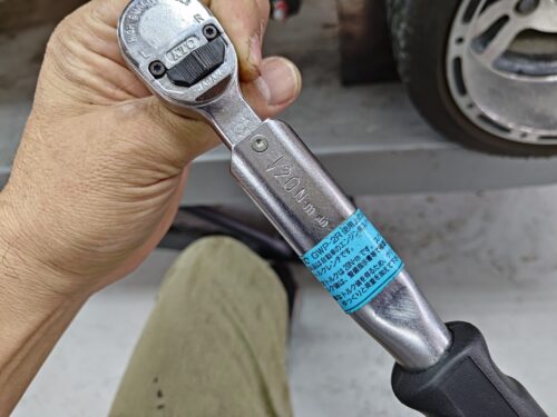 KTC製プラグ専用のトルクレンチ