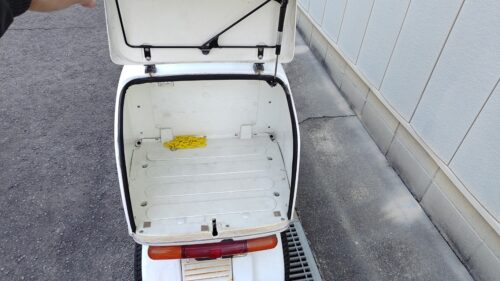 ダンパーが破損しております